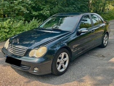 Mercedes C200