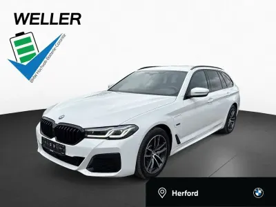 Używany BMW 530e Comfort Edition 292 KM (214 kW) 2022 Biały Kombi
