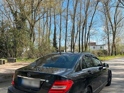 Usata Mercedes C300 AMG line 231 CV (169 kW) 2011 Nero Berlina