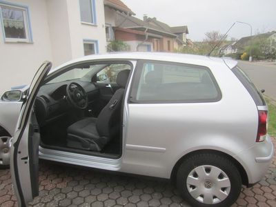 Gebraucht VW Polo Highline 87 PS (63 kW) 2005 Silber metallic Kleinwagen