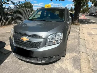 Gebraucht Chevrolet Orlando 163 PS (119 kW) 2014 Grau Van / Kleinbus