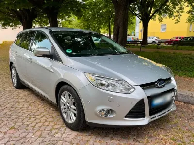 Gebraucht Ford Focus 150 PS (110 kW) 2013 Silber Kombi