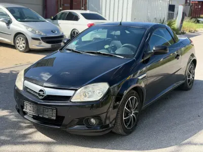 Gebraucht Opel Tigra Enjoy 90 PS (66 kW) 2006 Schwarz Cabrio