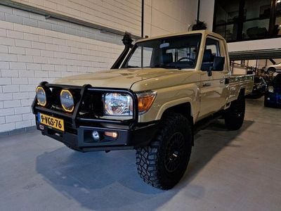 Gebraucht Toyota Land Cruiser 143 PS (105 kW) 2010 Beige SUV