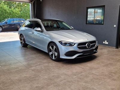 Silber Gebraucht 2022 Mercedes C200 Avantgarde Limousine | 23.999 €