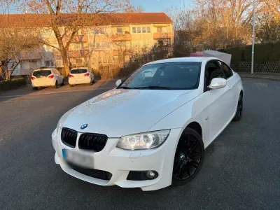 Gebraucht BMW 330 M Sport 245 PS (180 kW) 2010 Weiß Coupé