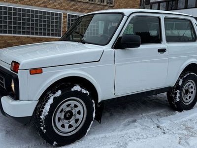 Lada Urban