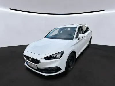 Gebraucht Seat Leon XCELLENCE 150 PS (110 kW) 2022 Weiß Limousine