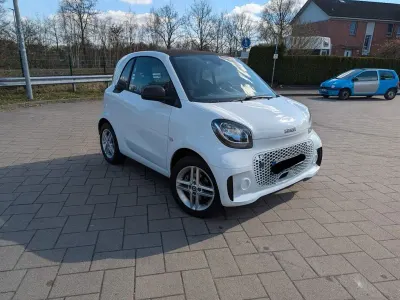 Gebraucht Smart ForTwo Electric Drive 60 kW (82 PS) 2021 Weiß Coupé