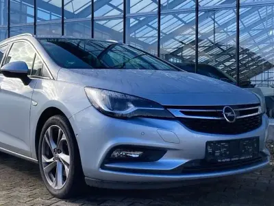 Używany Opel Astra Innovation 150 KM (110 kW) 2019 Srebrny Kombi