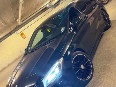Schwarz Gebraucht 2016 Mercedes CLA220 Limousine | 15.500 € (Fairer Preis)