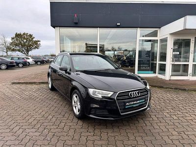 Gebraucht Audi A3 Ambiente 150 PS (110 kW) 2017 Schwarz Limousine