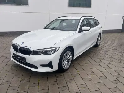 Gebraucht BMW 316 Luxury Line 122 PS (89 kW) 2021 Alpinweiß Kombi