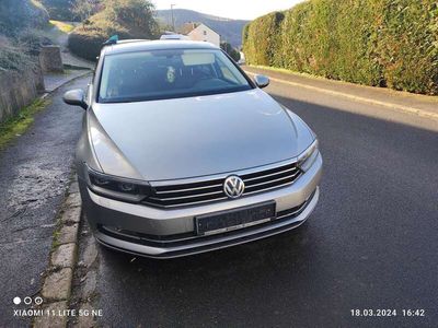 gebraucht VW Passat 2.0 TDI SCR 140kW DSG 4MOTION Highlin...