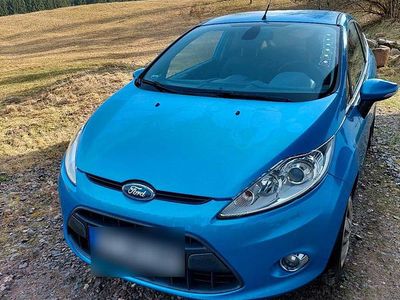 Second-hand Ford Fiesta 120 CP (88 kW) 2010 Albastru Hatchback
