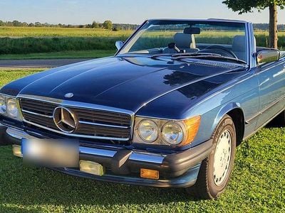 Gebraucht Mercedes 560 240 PS (176 kW) 1986 Blau Cabrio