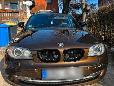 Gebraucht BMW 116 Lifestyle 122 PS (89 kW) 2012 Braun Kleinwagen