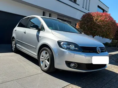 Gebraucht VW Golf Plus 105 PS (77 kW) 2012 Silber Van / Kleinbus