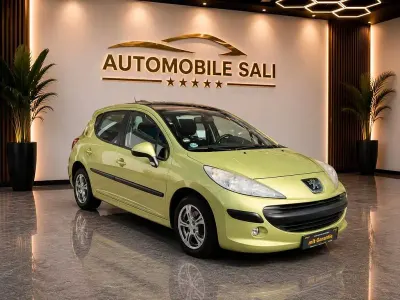 Gebraucht Peugeot 207 Tendance 95 PS (69 kW) 2008 Grün Kombi