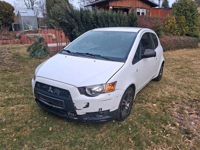 Gebraucht Mitsubishi Colt 75 PS (55 kW) 2009 Weiß Kleinwagen