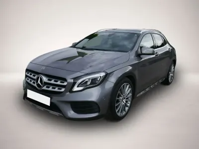 Gebraucht Mercedes GLA250 AMG line 211 PS (155 kW) 2019 Grau SUV