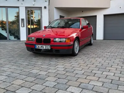 Gebraucht BMW 316 101 PS (74 kW) 1996 Rot Kleinwagen