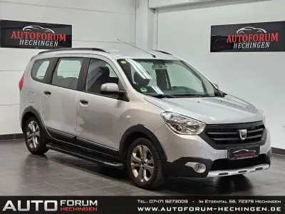Gebraucht Dacia Lodgy Stepway 109 PS (80 kW) 2016 Platingrau Van / Kleinbus