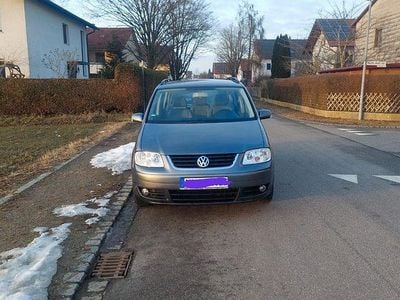 Grau Gebraucht 2006 VW Touran Goal Van / Kleinbus | 2.250 € (Fairer Preis)