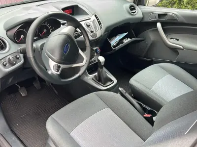Gebraucht Ford Fiesta 95 PS (69 kW) 2011 Kleinwagen