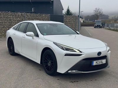 Weiß Gebraucht 2021 Toyota Mirai Limousine | 14.900 €