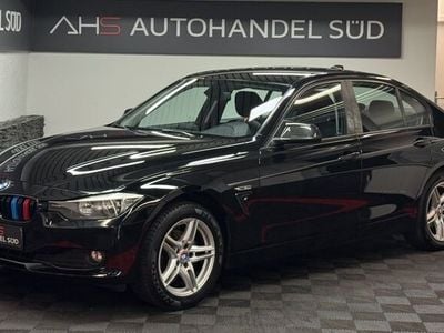 Gebraucht BMW 318 143 PS (105 kW) 2012 Schwarz Limousine
