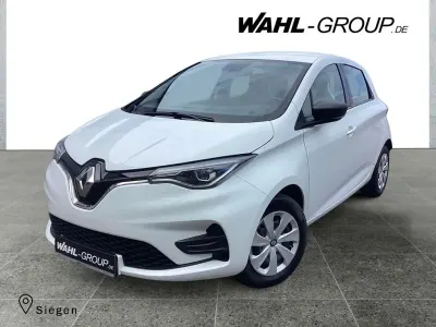 Second-hand Renault Zoe Life 80 kW (110 CP) 2022 Alb Hatchback