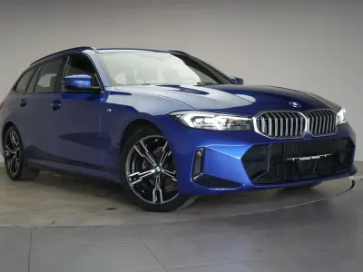 Gebraucht BMW 320 M Sport 184 PS (135 kW) 2023 Portimao blau Kombi