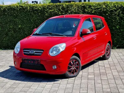 Gebraucht Kia Picanto 65 PS (47 kW) 2008 Scarlet red Kleinwagen