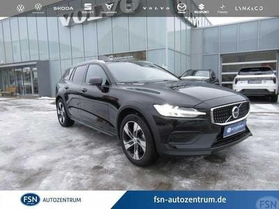 Gebraucht Volvo V60 CC 145 PS (106 kW) 2024 Kombi