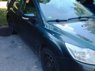 Gebraucht Ford Focus 116 PS (85 kW) 2009 Blau Kombi