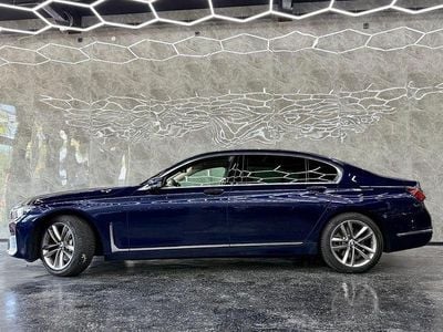 BMW 730