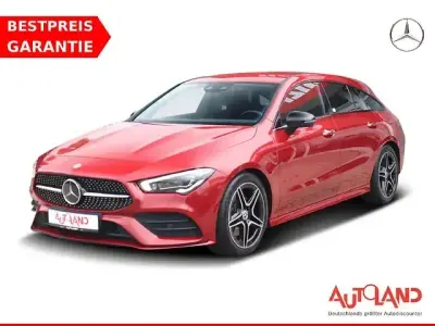 Gebraucht Mercedes CLA250 2023 Rot Coupé