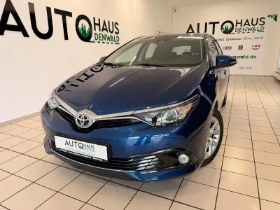Gebraucht Toyota Auris Comfort 116 PS (85 kW) 2017