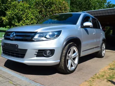 Gebraucht VW Tiguan Sportline 140 PS (102 kW) 2014 Grau SUV