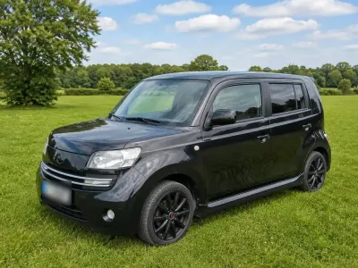 Gebraucht Daihatsu Materia 103 PS (75 kW) 2007 Schwarz Van / Kleinbus