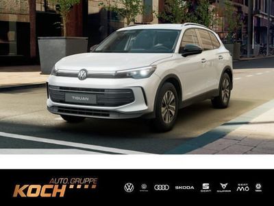 Neu VW Tiguan 150 PS (110 kW) 2026 Weiß (oryxweiß perlmutteffekt) SUV