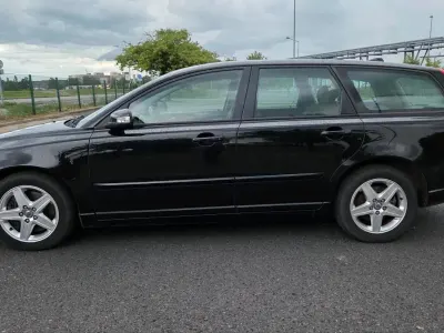 Gebraucht Volvo V50 180 PS (132 kW) 2007 Schwarz Kombi