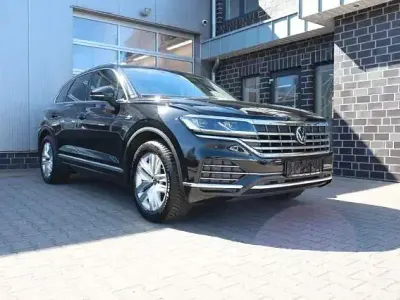 Gebraucht VW Touareg Atmosphere 231 PS (169 kW) 2023 Schwarz SUV