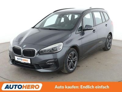 Gebraucht BMW 220 Gran Tourer Sport Line 192 PS (141 kW) 2020 Grau Van / Kleinbus