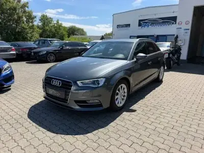 Gebraucht Audi A3 S-Line 184 PS (135 kW) 2014 Grau Limousine