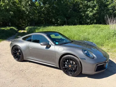 Gebraucht Porsche 911 Carrera 4 385 PS (283 kW) 2024 Grau Coupé