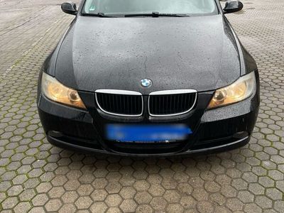 gebraucht BMW 318 i 3999€