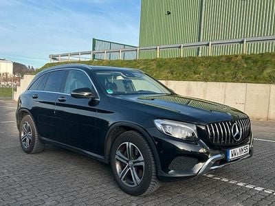 Gebraucht Mercedes GLC250 204 PS (150 kW) 2016 Schwarz SUV