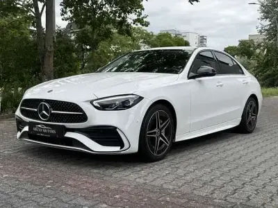 Gebraucht Mercedes C300 AMG line 258 PS (189 kW) 2022 Weiß Limousine